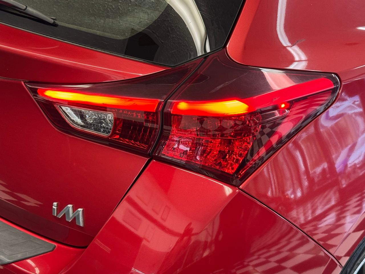 2018 Toyota Corolla iM IM+New Tires+Camera+Heated Seats+A/C! Photo