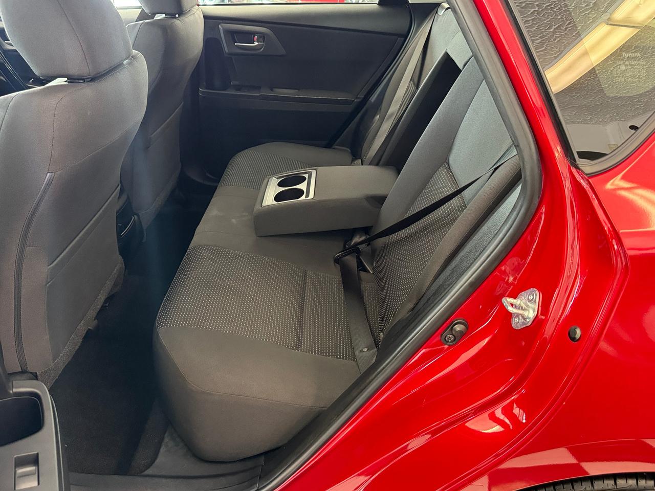 2018 Toyota Corolla iM IM+New Tires+Camera+Heated Seats+A/C! Photo