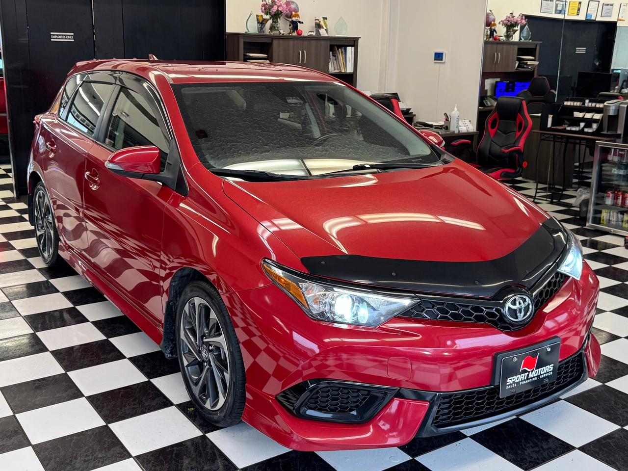 2018 Toyota Corolla iM IM+New Tires+Camera+Heated Seats+A/C! Photo