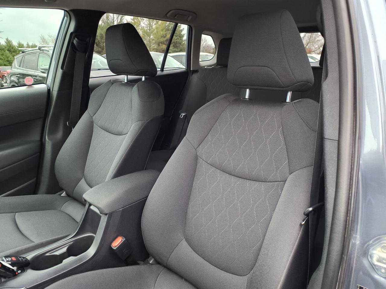 2022 Toyota Corolla Cross LE AWD - CERTIFIED Photo31
