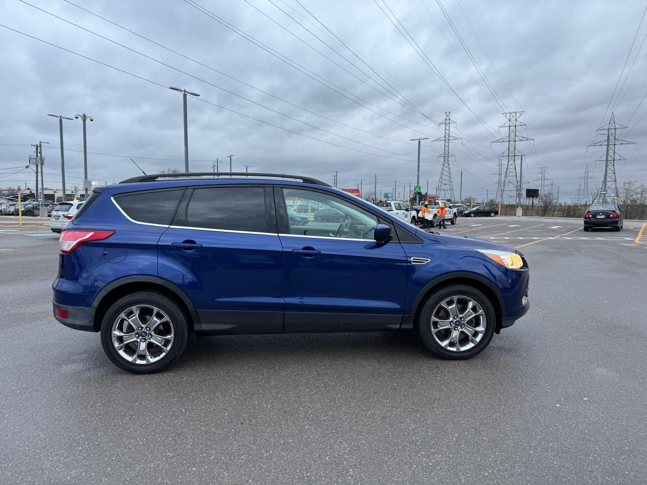 2014 Ford Escape 4WD * LEATHER * NAVI * PANO ROOF * - Photo #5