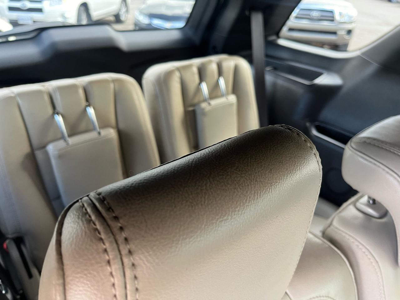 2015 Ford Explorer XLT - Photo #13