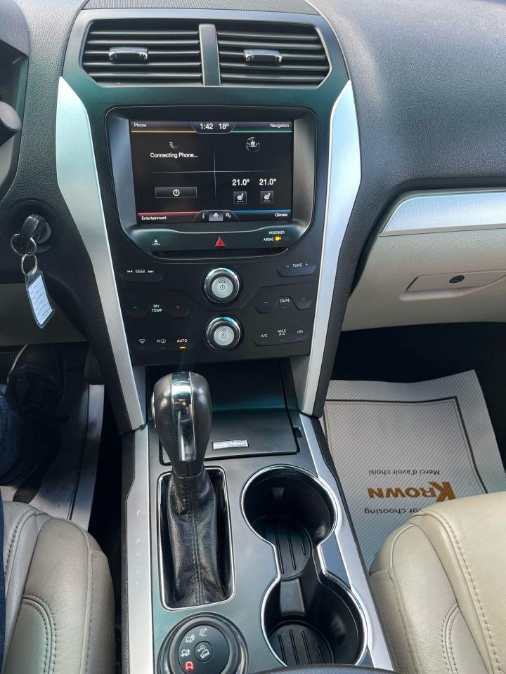 2015 Ford Explorer XLT - Photo #8