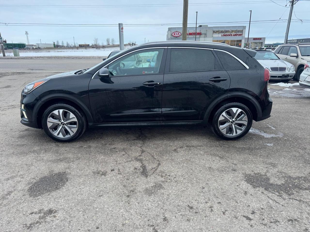 2019 Kia NIRO EX, FULL EV, ONLY 71KMS, 385KM RANGE, CERTIFIED - Photo #2