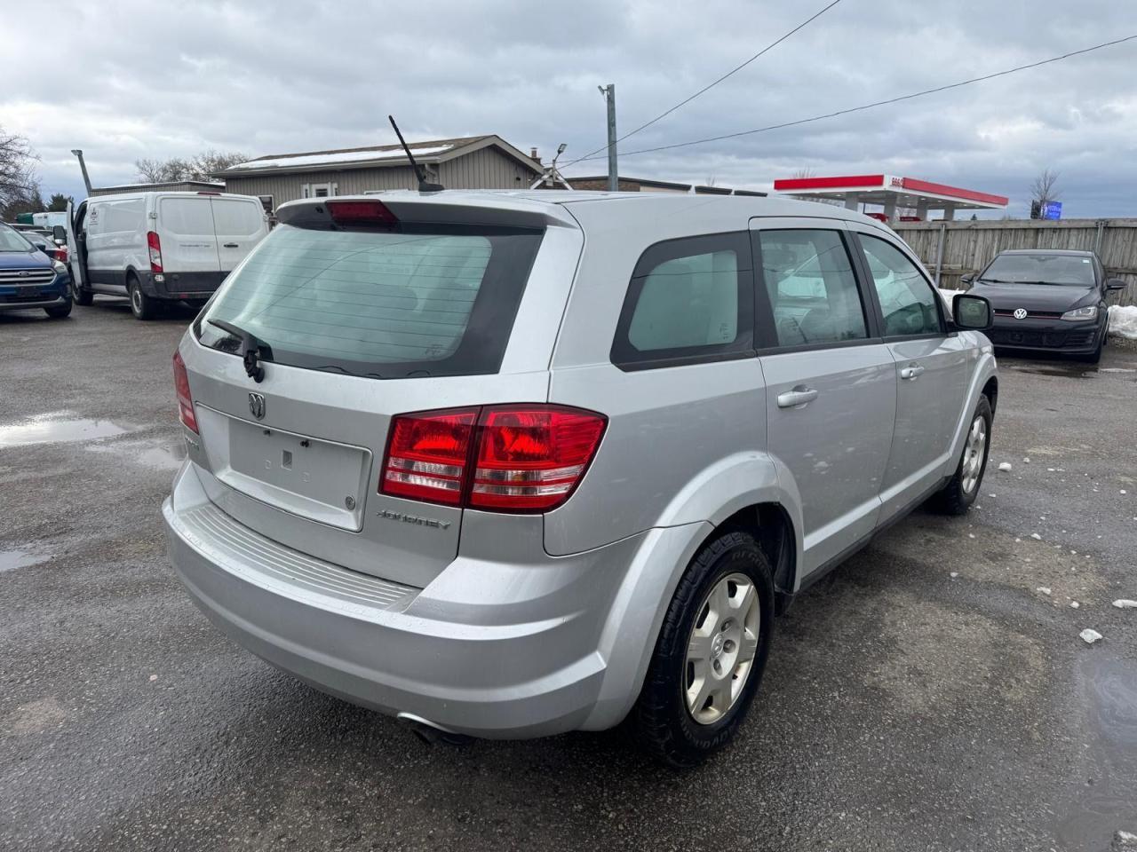 2009 Dodge Journey SE, AUTO, 4 CYL, 7 PASSENGER, ONLY 59KMS, CERT - Photo #5