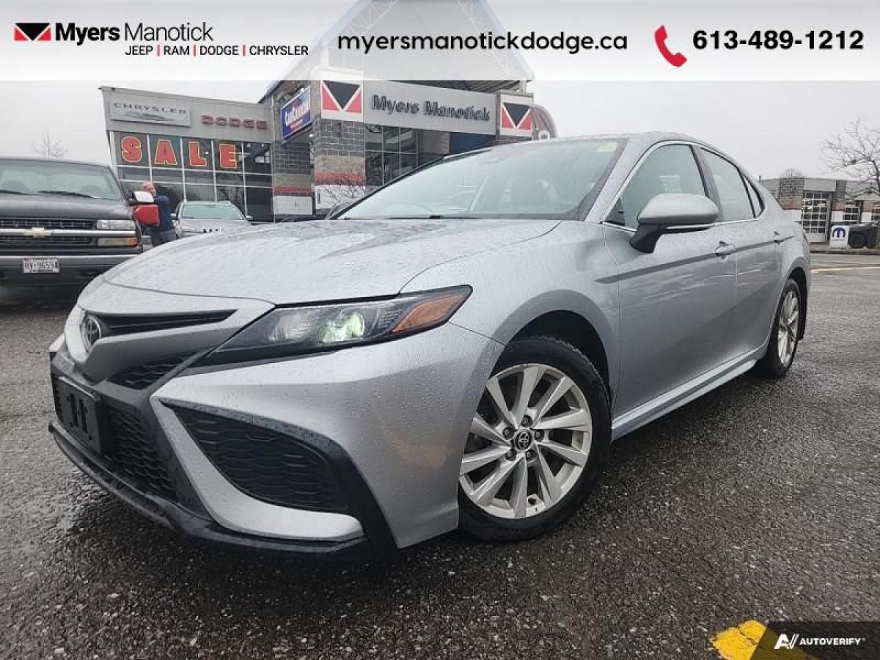 Used 2022 Toyota Camry SE  - Heated Seats -  Apple CarPlay - $100.92 /Wk for sale in Ottawa, ON