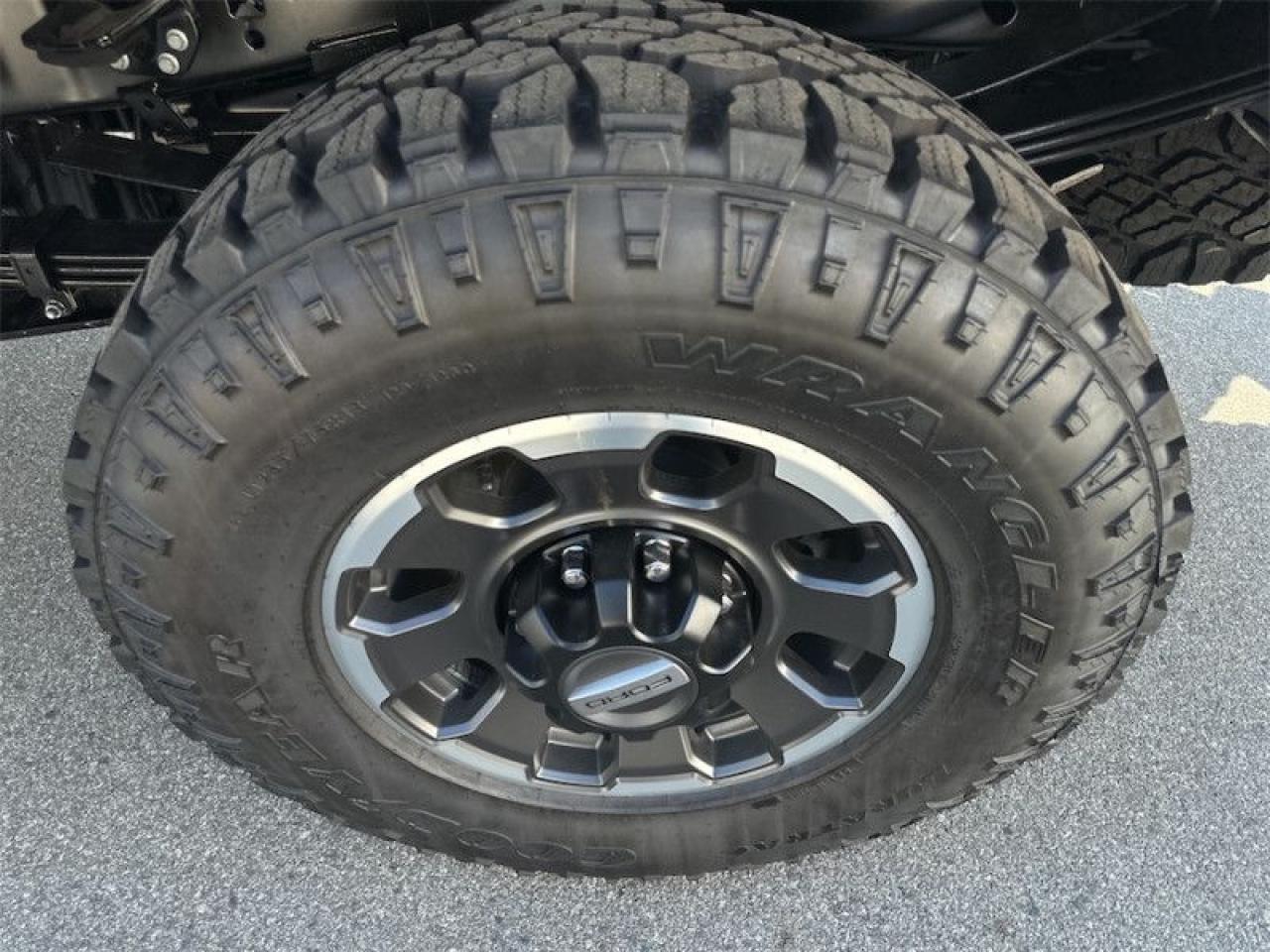2024 Ford F-350 Super Duty XLT Photo5