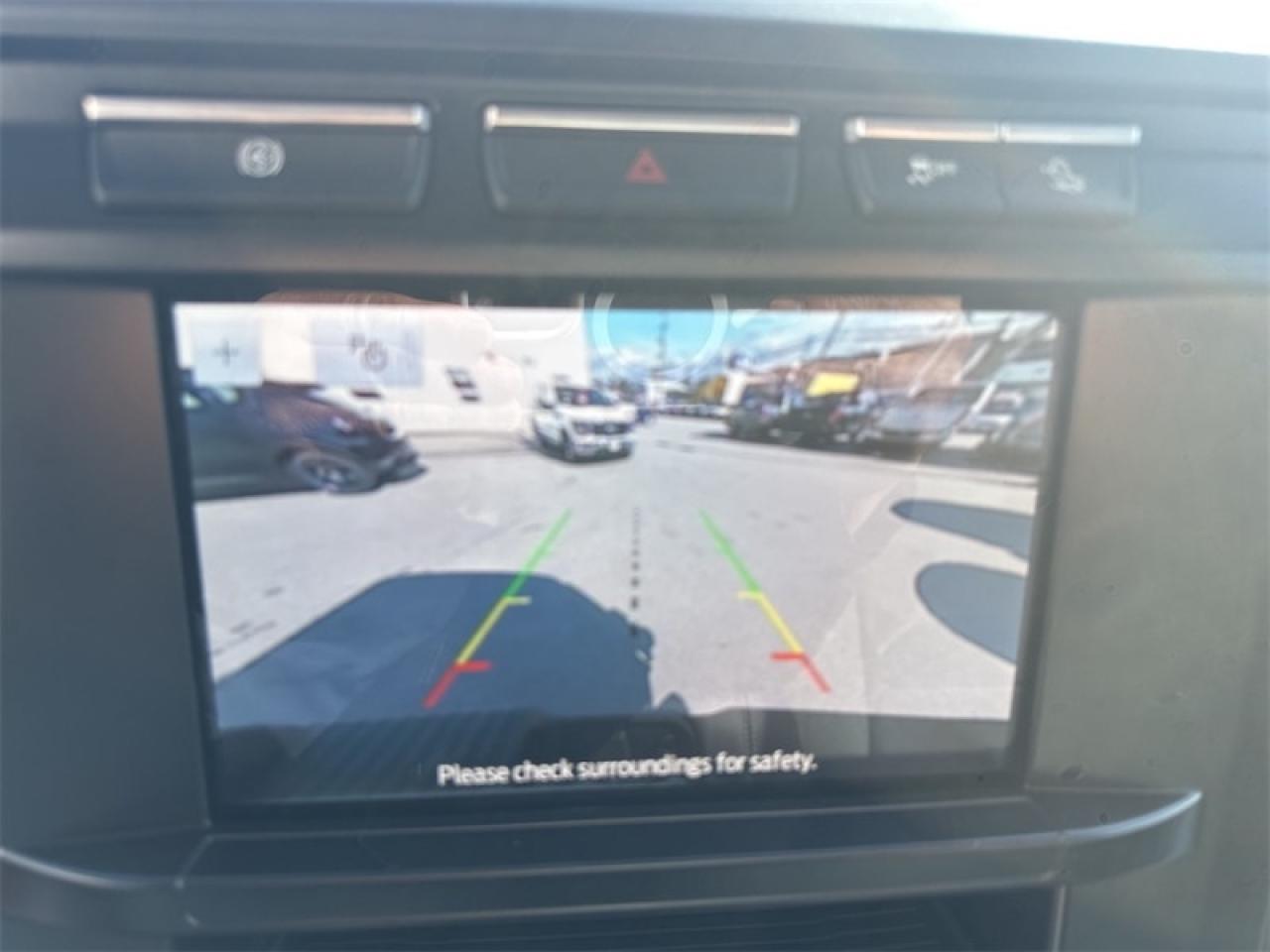 2024 Ford F-350 Super Duty XLT Photo5