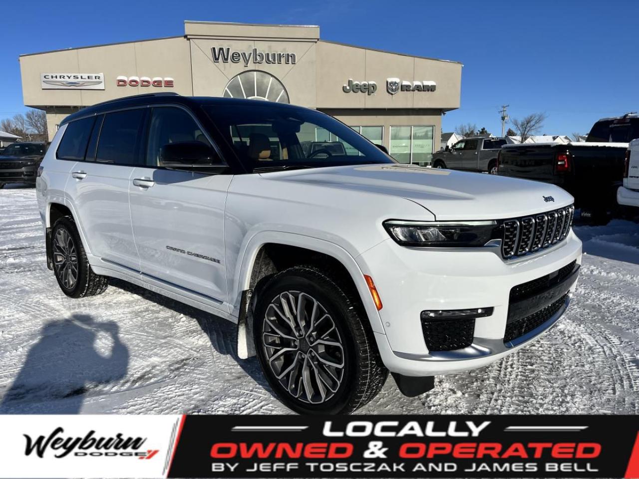 Used 2023 Jeep Grand Cherokee L Summit Reserve 4x4 for sale in Weyburn, SK