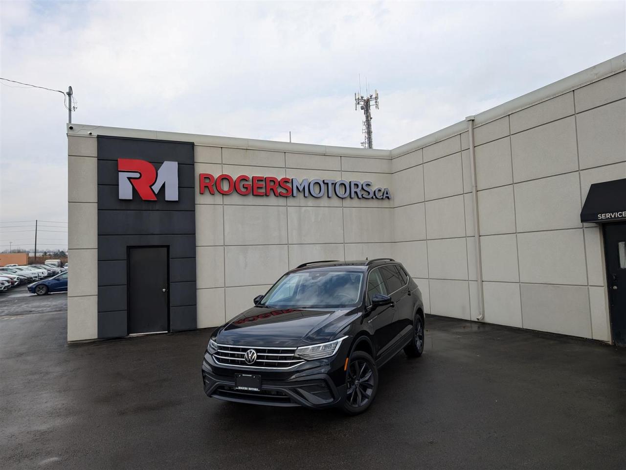 Used 2022 Volkswagen Tiguan 4MOTION - PANO ROOF - LEATHER - TECH FEATURES for sale in Oakville, ON