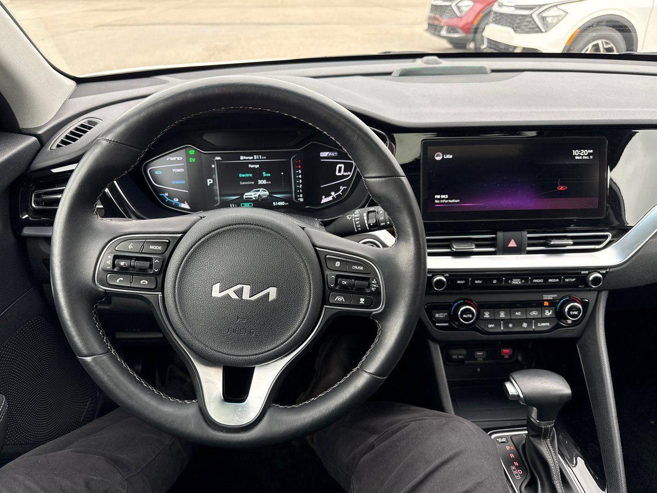 2022 Kia NIRO PLUG-IN Hybrid SX TOURING Photo