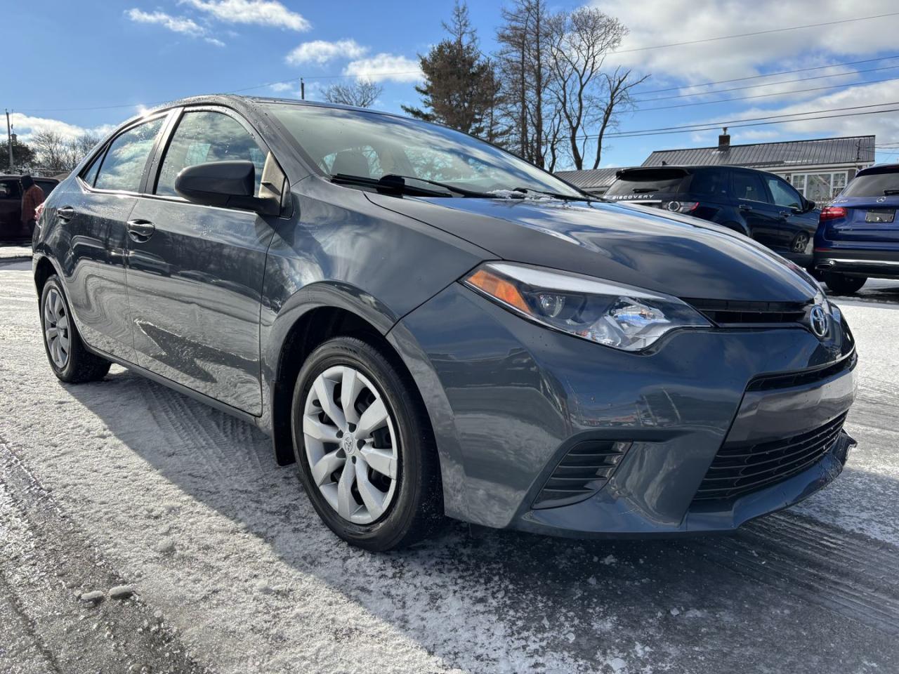 Used 2015 Toyota Corolla LE, Great shape new Mvi for sale in Truro, NS