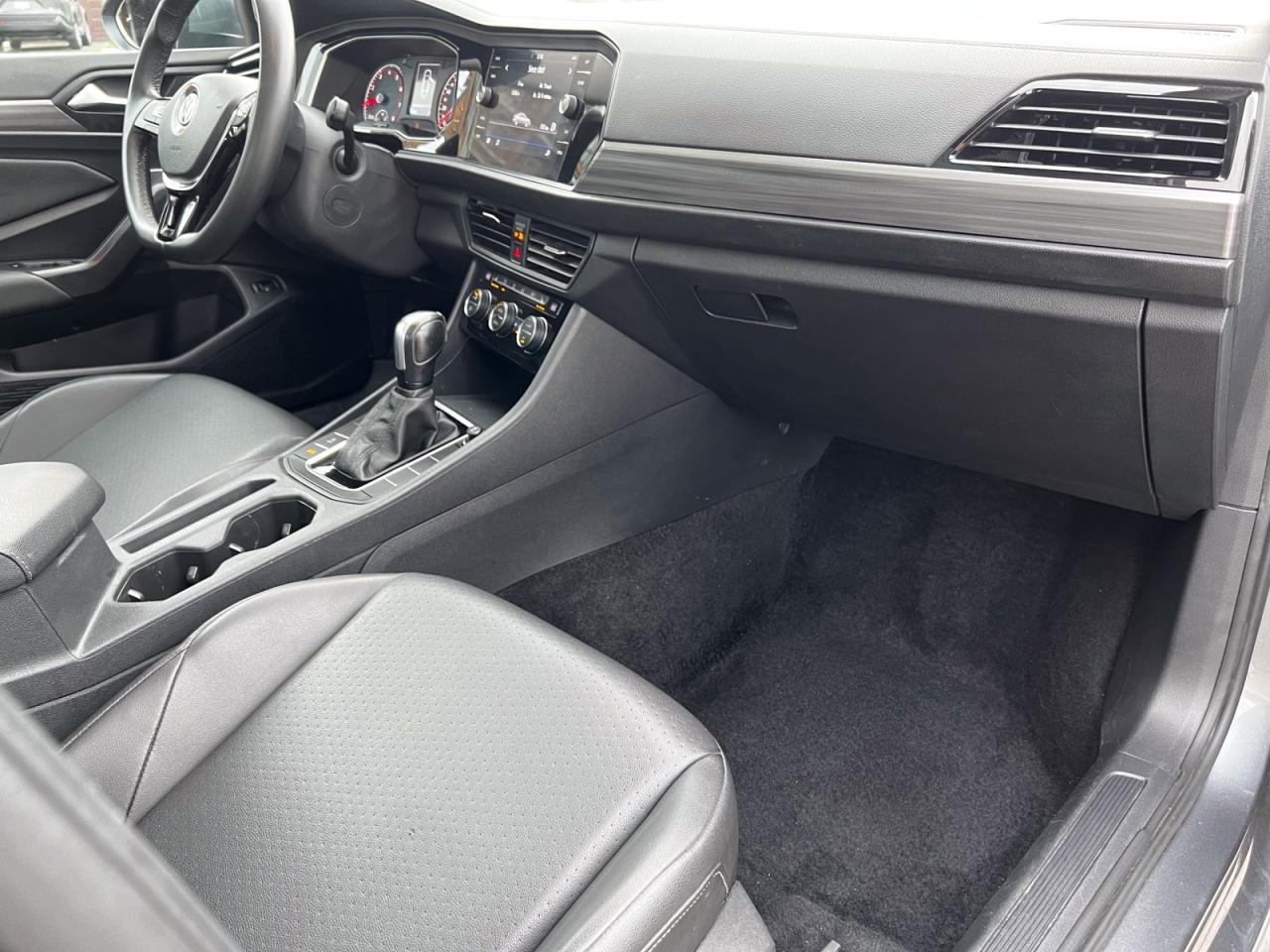 2020 Volkswagen Jetta HIGHLINE Photo