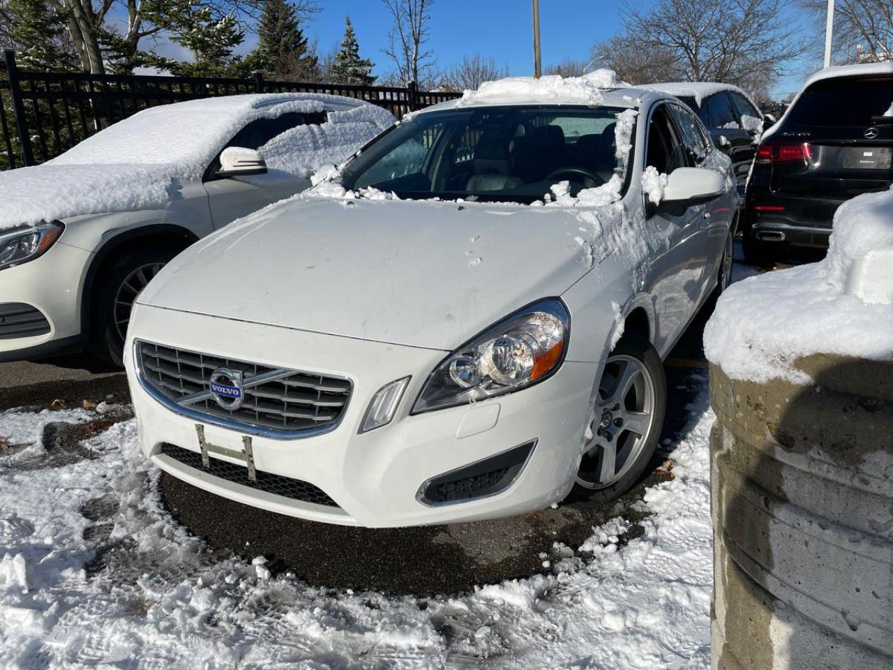 Used 2012 Volvo S60 T5 Level 2 NAVI | BLIS | Leather | Sunroof | Backup Camera | Heated Seats for sale in Waterloo, ON