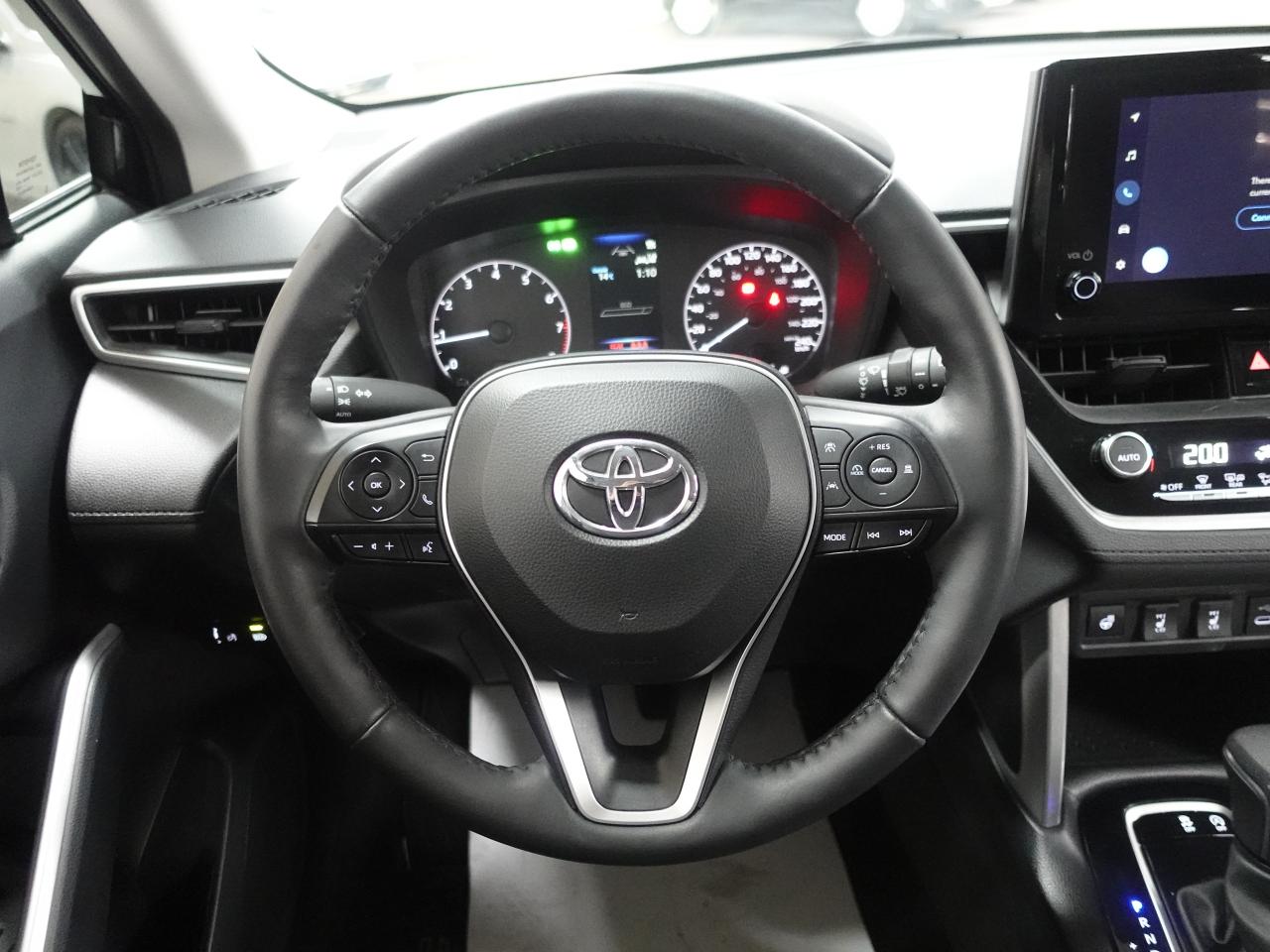 2023 Toyota Corolla Cross LE | AWD | LaneDep | Heated Steering | CarPlay