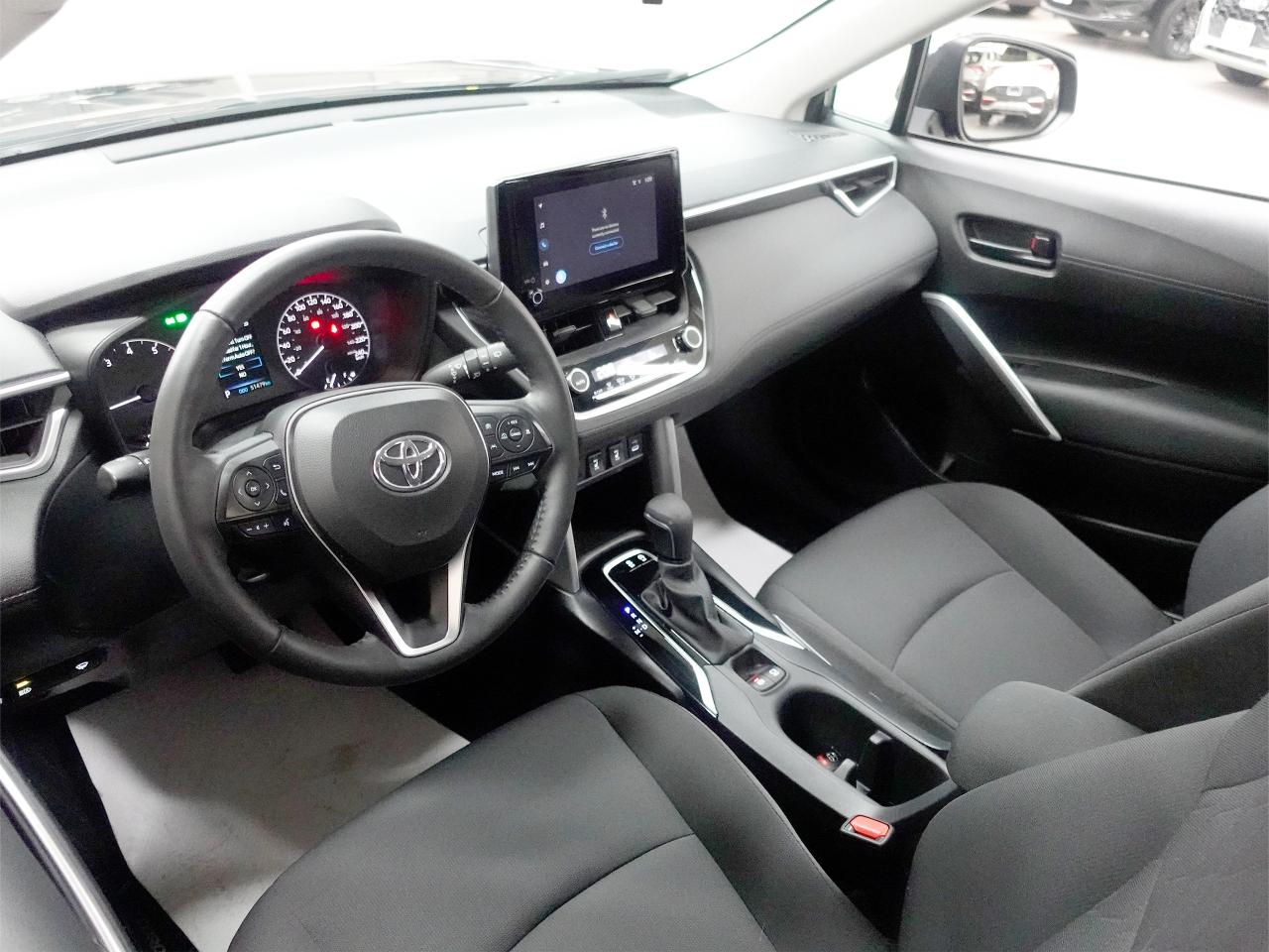 2023 Toyota Corolla Cross LE | AWD | LaneDep | Heated Steering | CarPlay