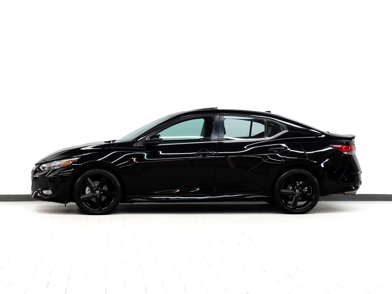 2023 Nissan Sentra SR MIDNIGHT | Sunroof | LaneDep | BSM | CarPlay