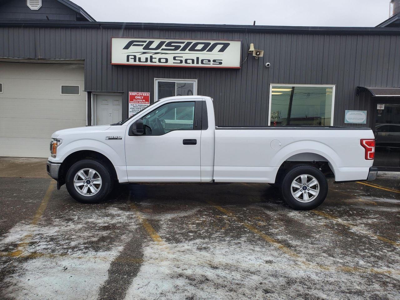 2018 Ford F-150 XLT 2WD REG CAB 8' BOX-REAR CAMERA-BLUETOOTH - Photo #2