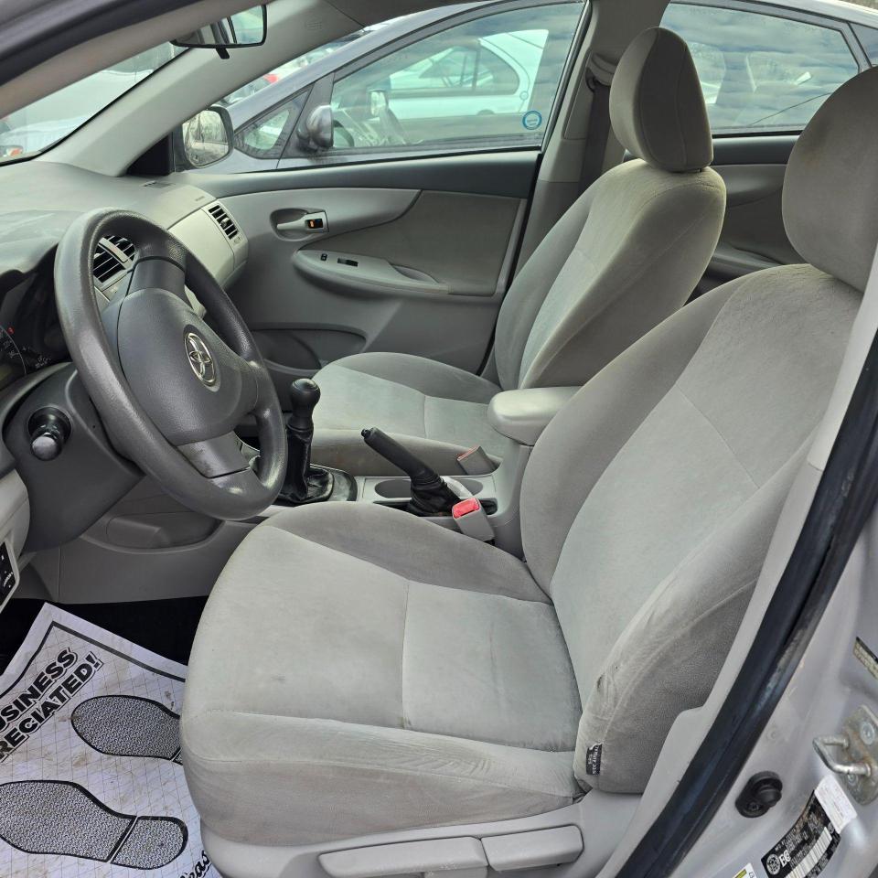 2009 Toyota Corolla 4DR SDN MAN CE - Photo #6