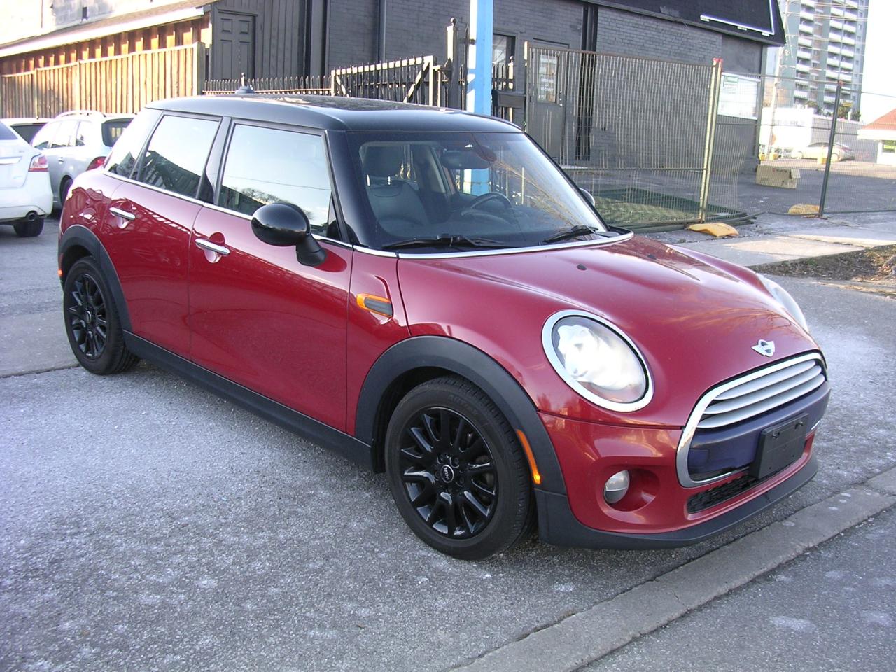 Used 2015 MINI Cooper 5 Door for sale in Toronto, ON