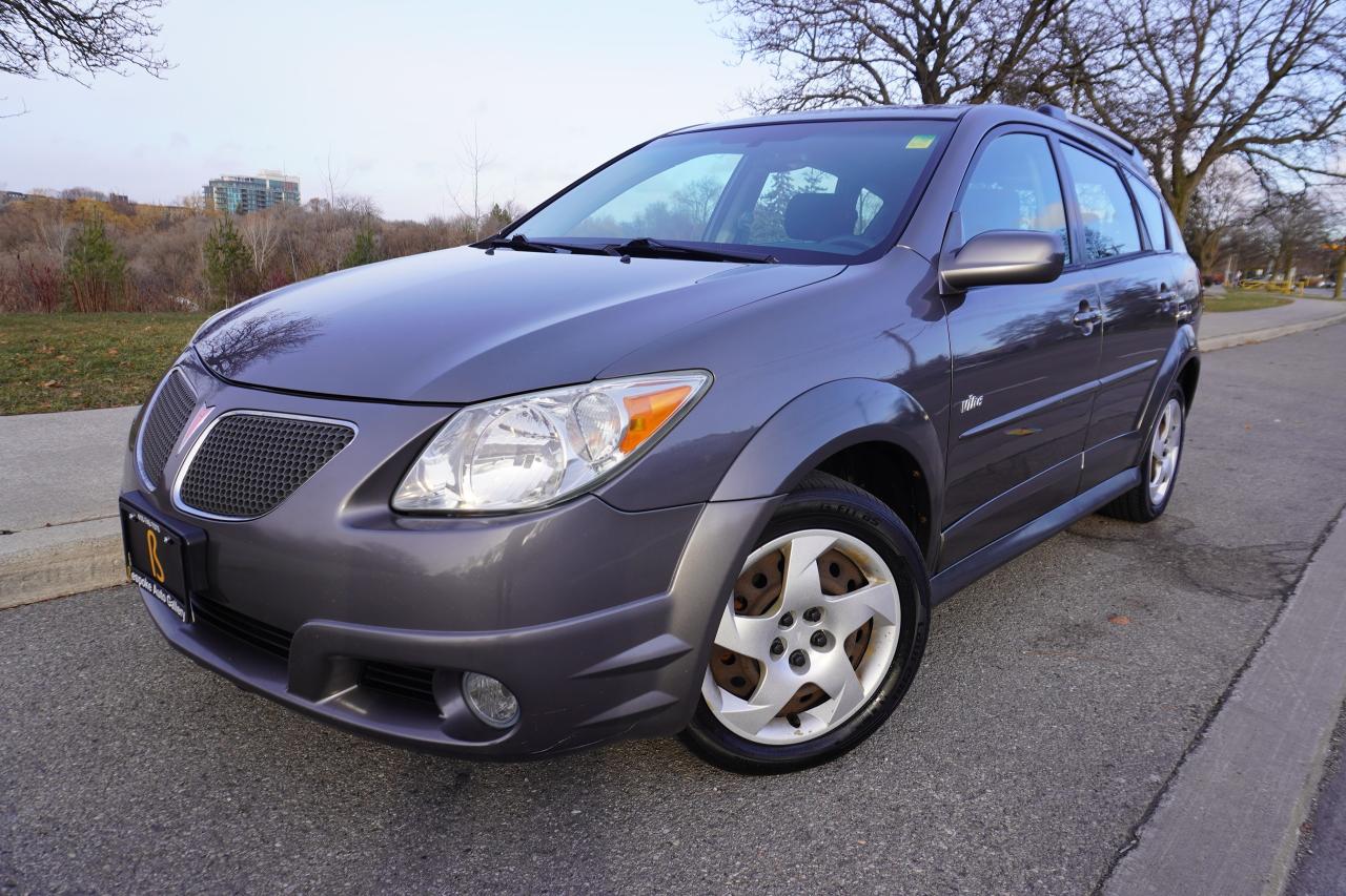 Used 2006 Pontiac Vibe 1 OWNER / NO ACCIDENTS / MANUAL / HATCHBACK /LOCAL for sale in Etobicoke, ON