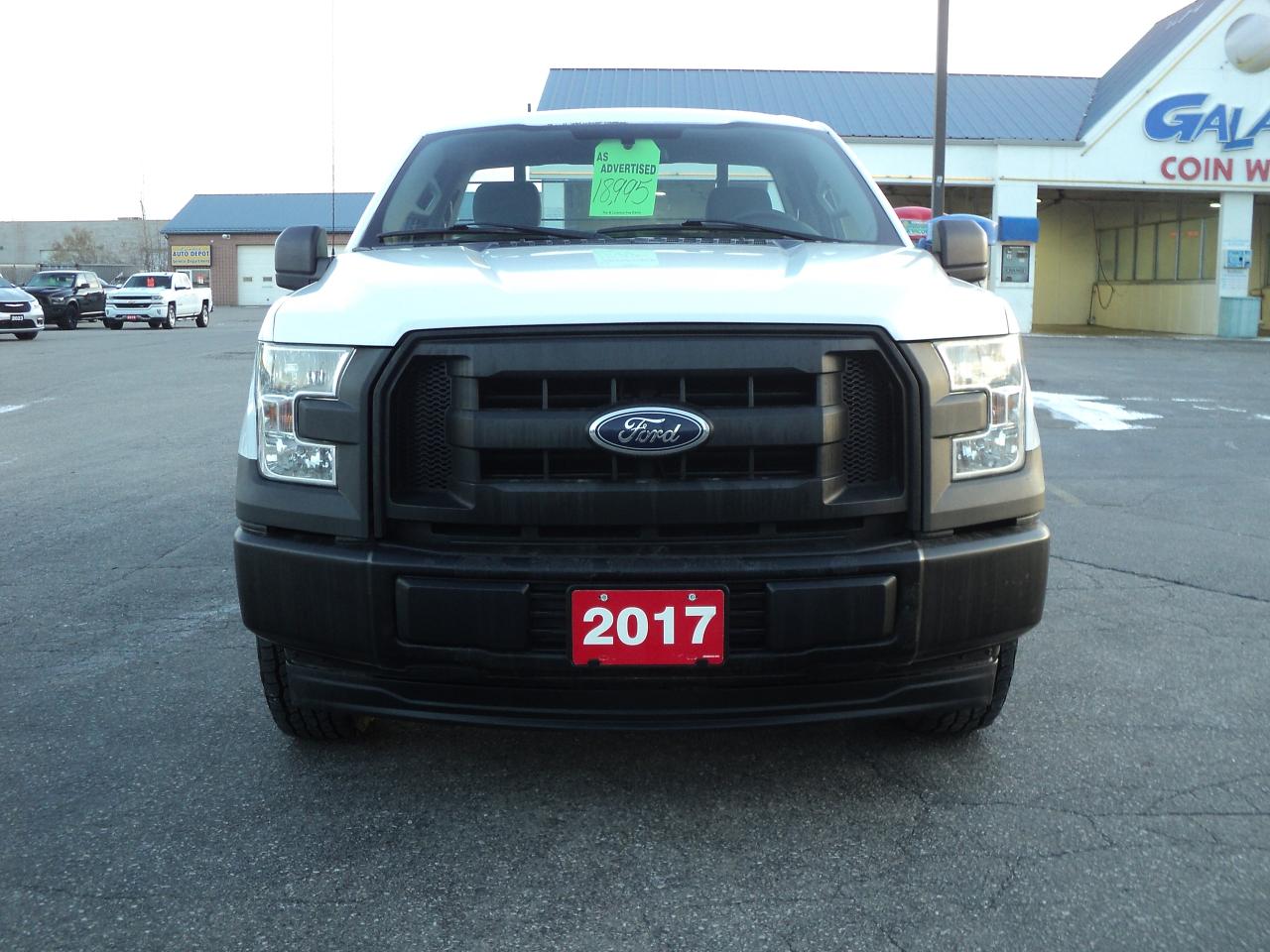 2017 Ford F-150 XL RegCab 2WD 3.5L6cyl 8ftBox - Photo #3