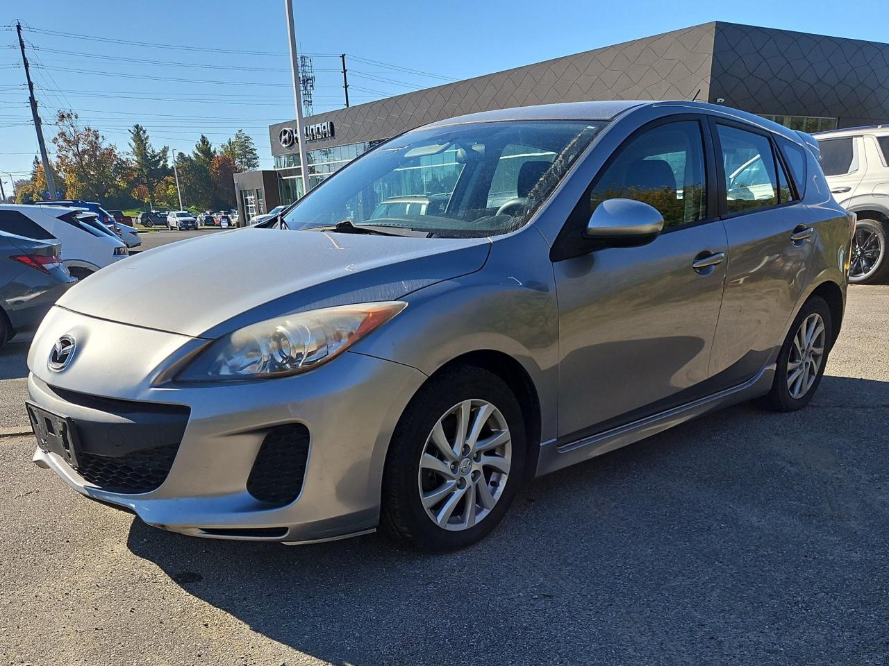 Used 2012 Mazda MAZDA3 GS Manual | Heated Seats | Bluetooth | Cruise Control for sale in Waterloo, ON