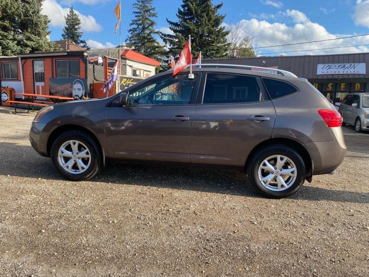 2008 Nissan Rogue  - Photo #4