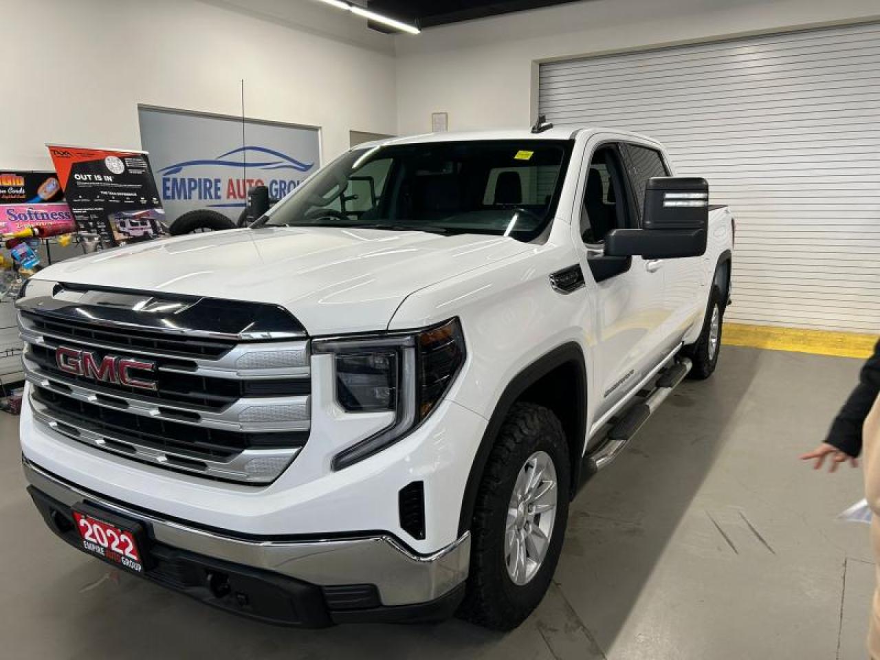 Used 2022 GMC Sierra 1500 SLE CREW CAB SHORT BED for sale in London, ON