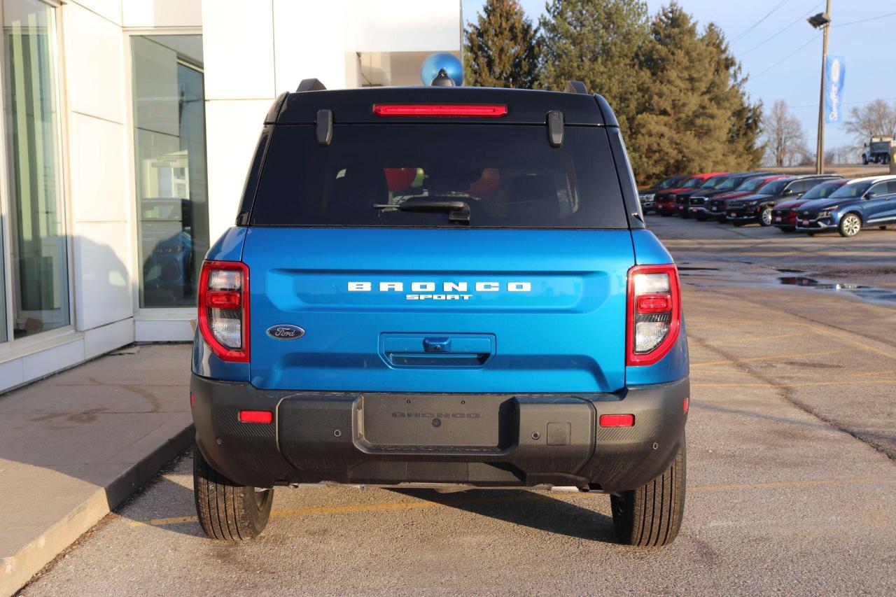 2025 Ford Bronco Sport OUTER BANKS 4X4 Photo2