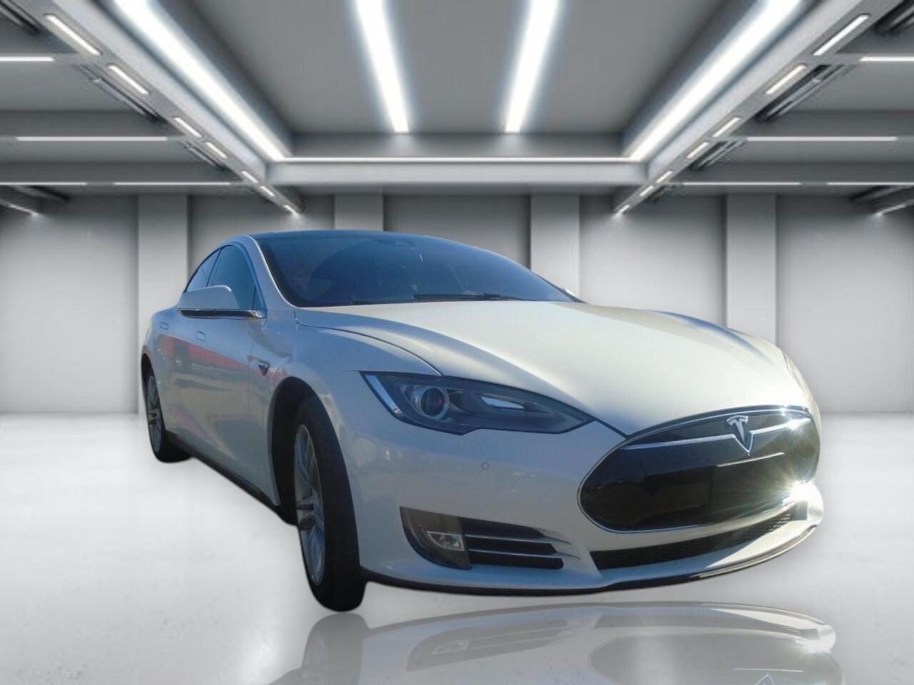 Used 2014 Tesla Model S Model S 60 325KM FULL CHARGE RWD for sale in Fenwick, ON