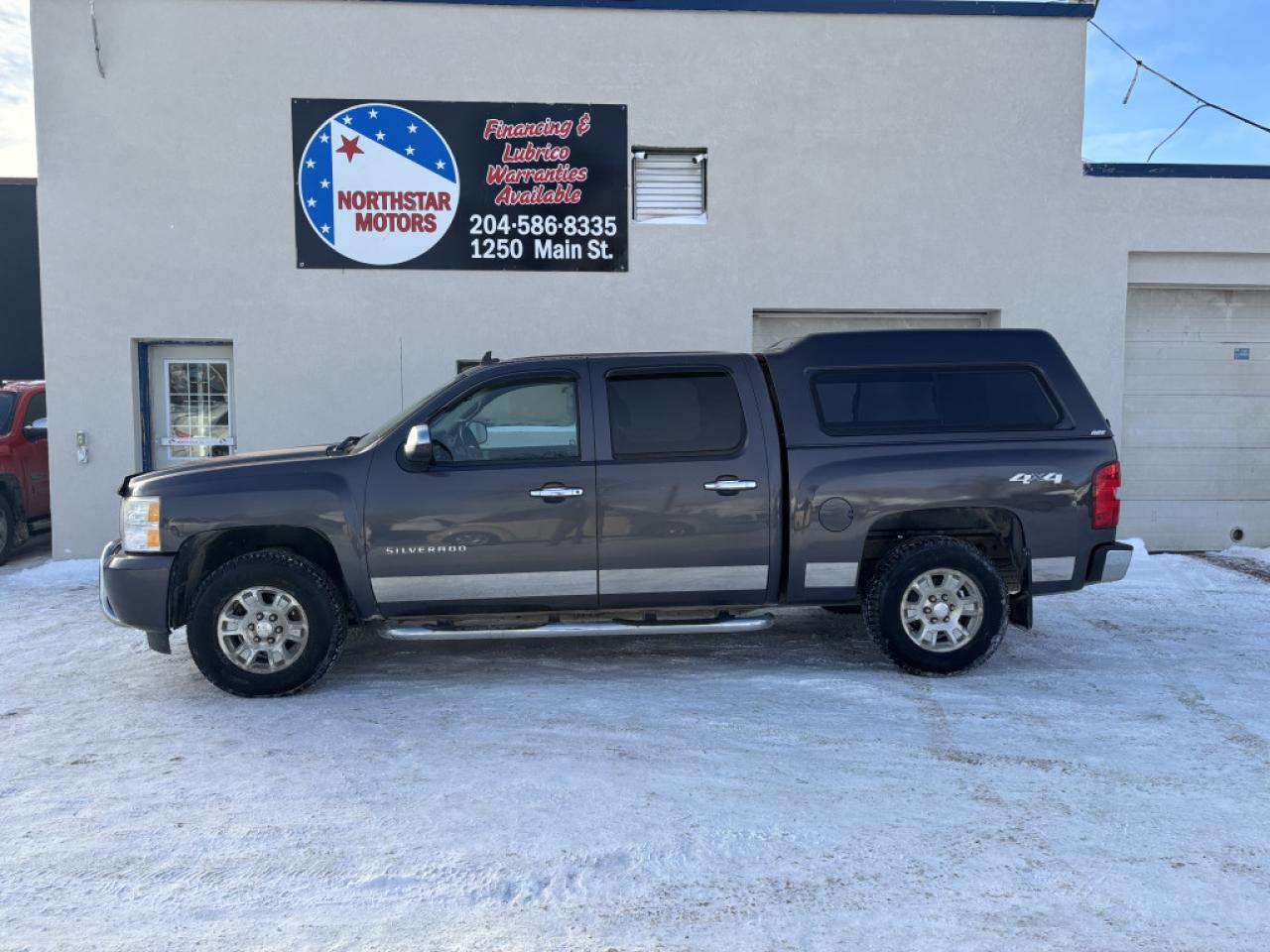 Used 2010 Chevrolet Silverado 1500 LT 4x4 Crew Cab 5.75 ft. box 143.5 in. WB Automatic for sale in Winnipeg, MB