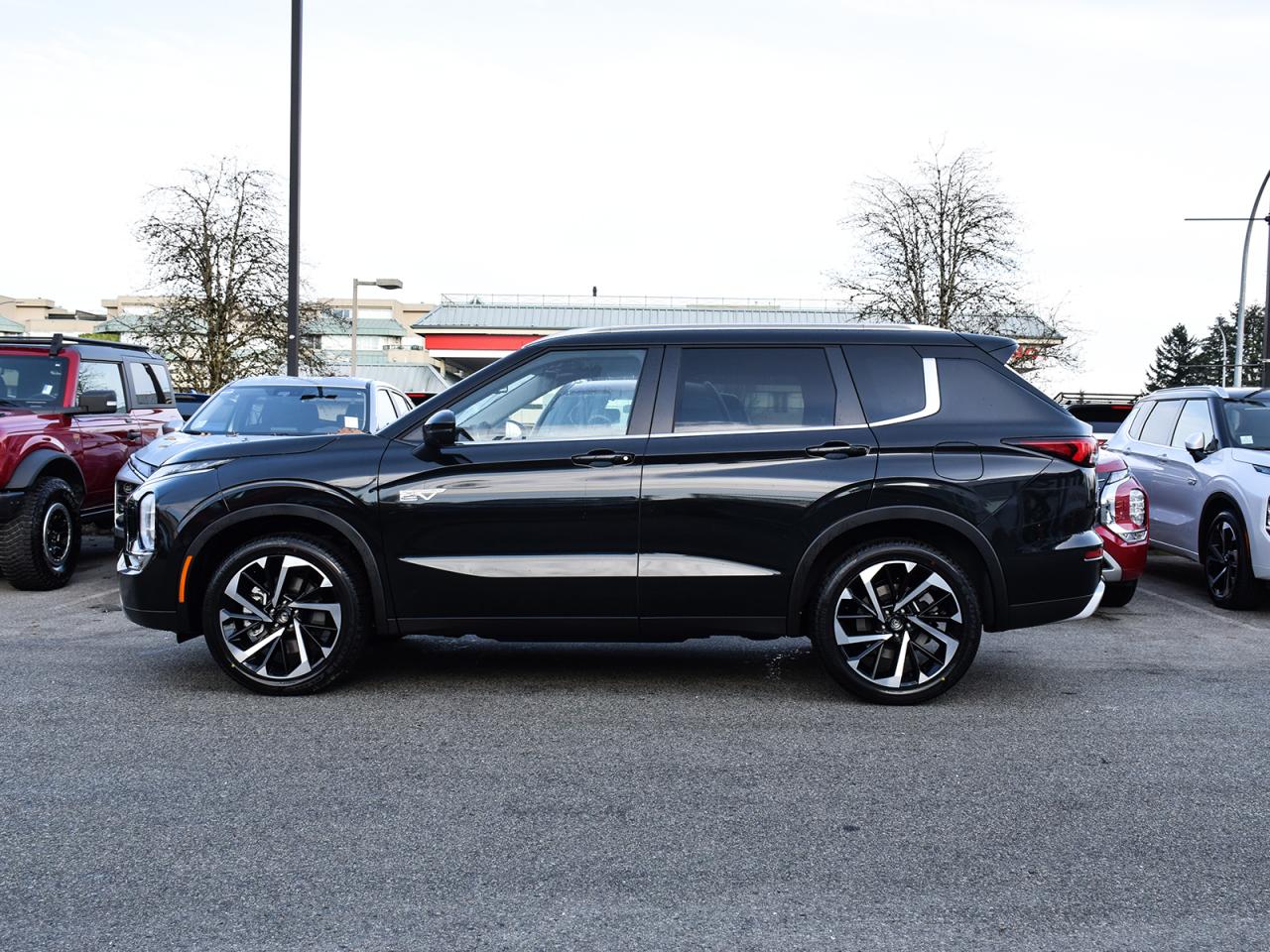 New 2025 Mitsubishi Outlander Phev SEL - Panoramic Sunroof, Power Liftgate, Leather for sale in Coquitlam, BC