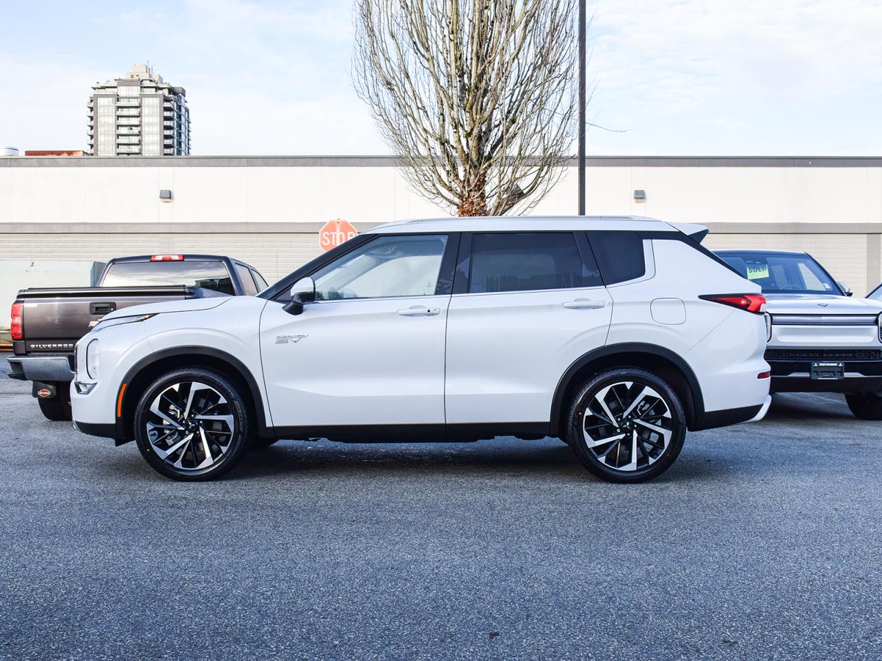 New 2025 Mitsubishi Outlander Phev SEL - Panoramic Sunroof, Power Liftgate, Leather for sale in Coquitlam, BC