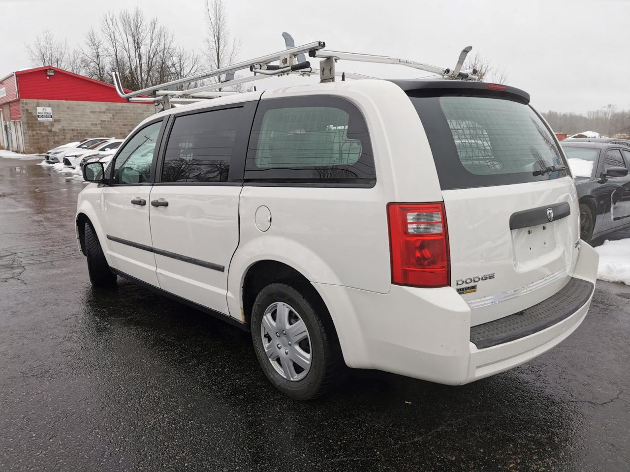 2010 Dodge Grand Caravan CARGO - Photo #3