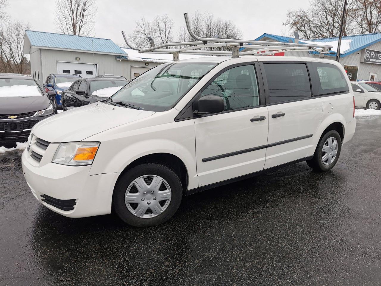 2010 Dodge Grand Caravan CARGO - Photo #1