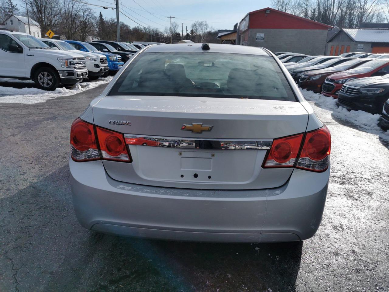 2016 Chevrolet Cruze Limited LS - Photo #4