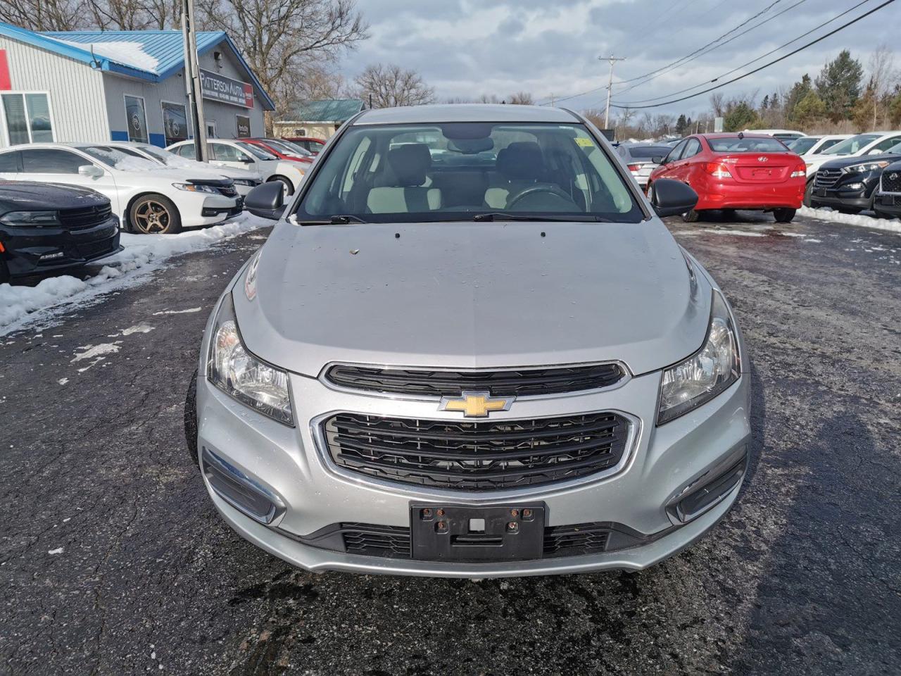 2016 Chevrolet Cruze Limited LS - Photo #8