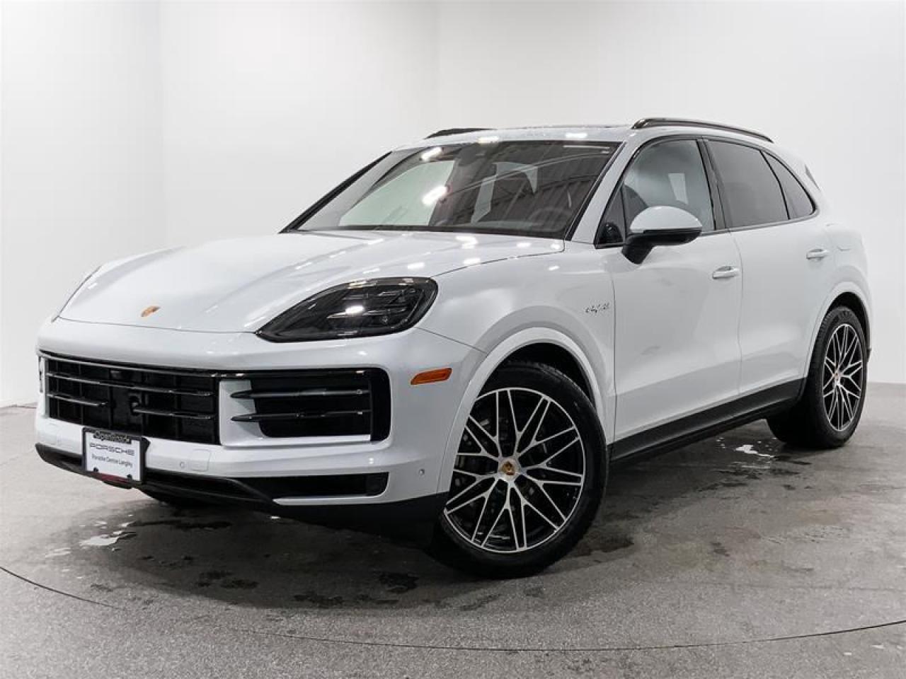 New 2025 Porsche Cayenne e-Hybrid AWD for sale in Langley City, BC