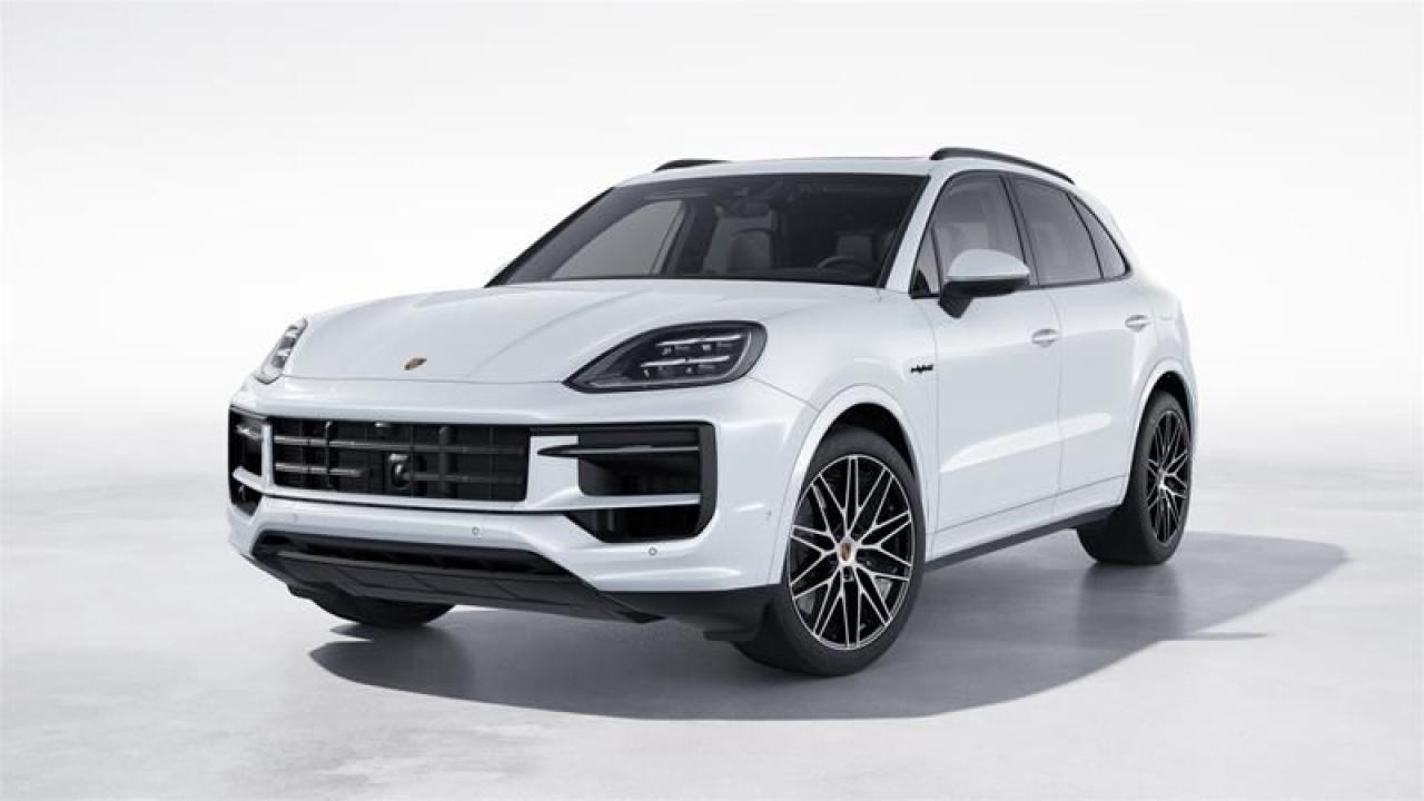 New 2025 Porsche Cayenne e-Hybrid AWD for sale in Langley City, BC