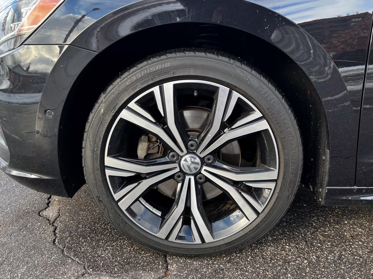 2020 Volkswagen Passat Execline - Photo #29