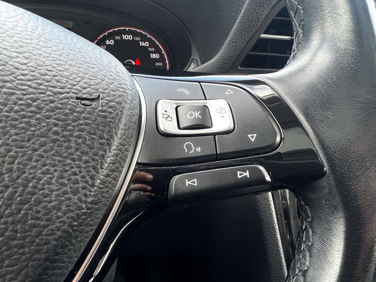 2020 Volkswagen Passat Execline - Photo #16