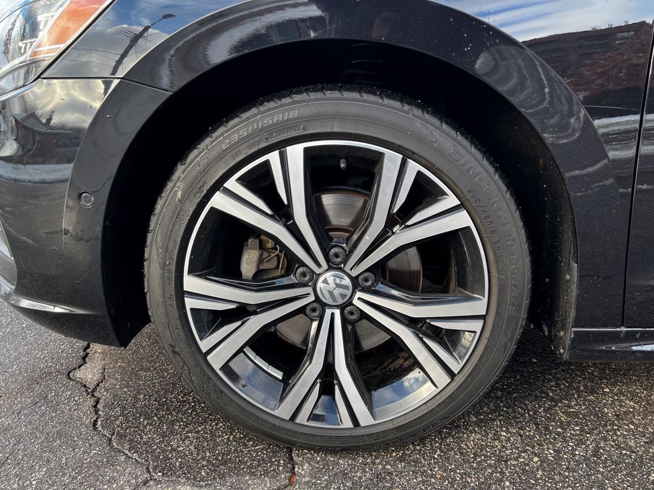 2020 Volkswagen Passat Execline - Photo #29