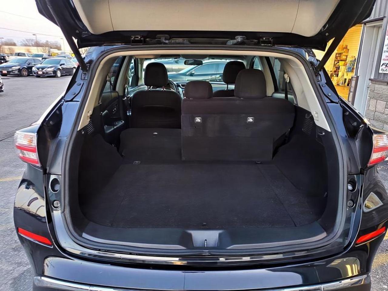 2017 Nissan Murano SV-AWD-NAVIGATION-SUNROOF-REMOTE START-HEATED SEAT Photo