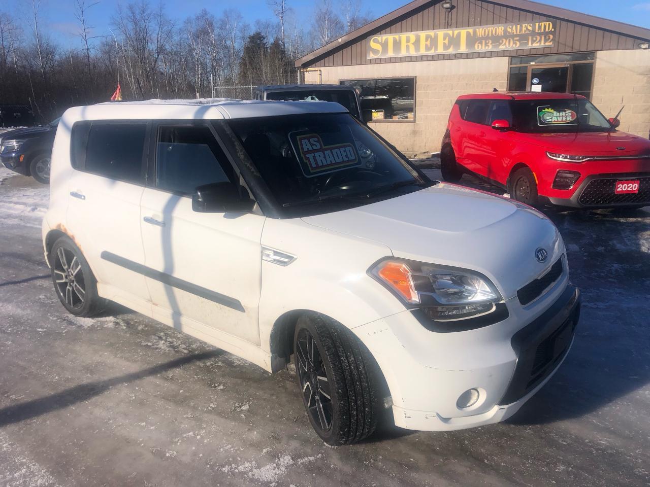 Used 2011 Kia Soul 4U for sale in Smiths Falls, ON