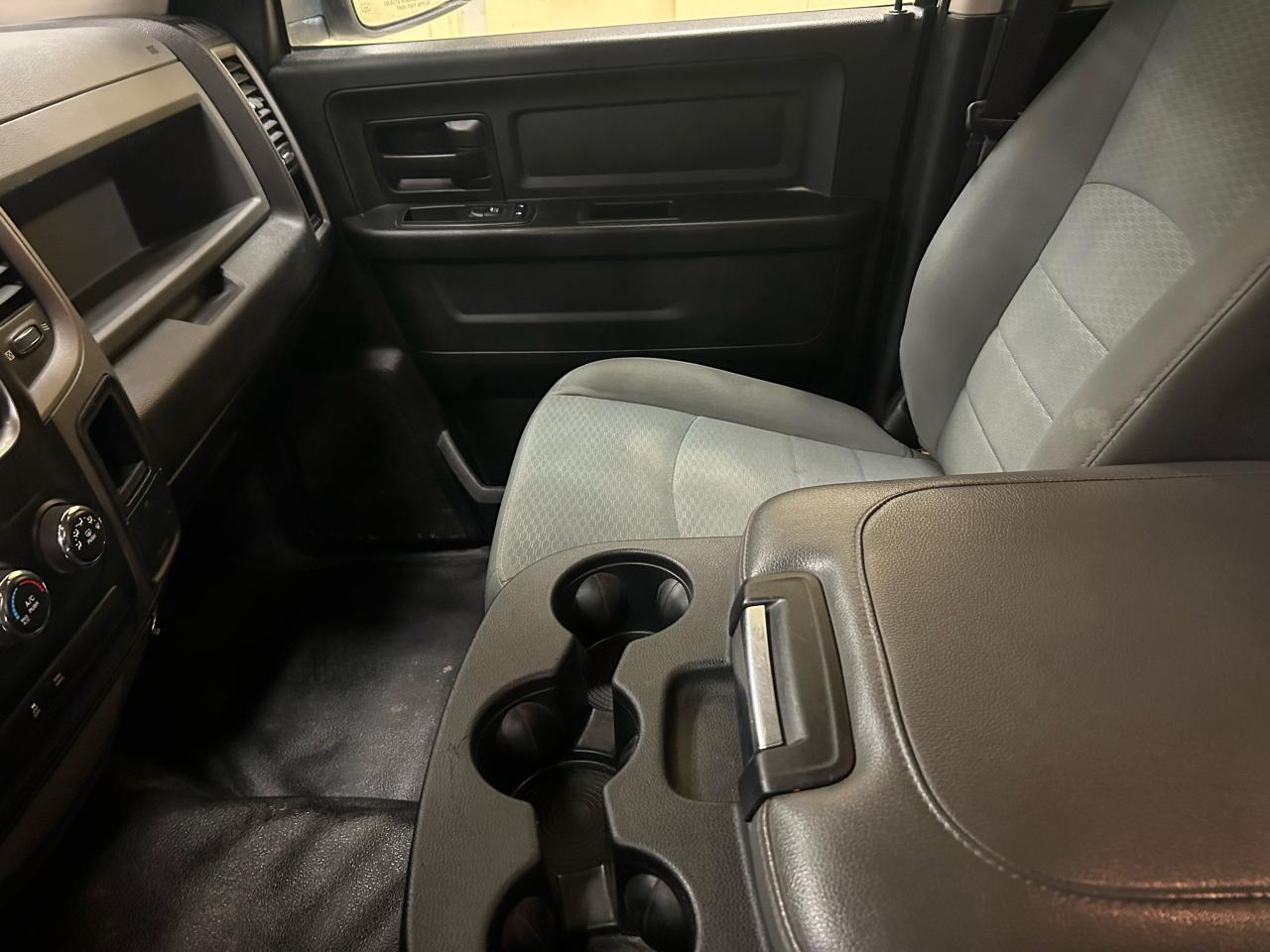 2017 RAM 1500 TRADESMAN - Photo #10