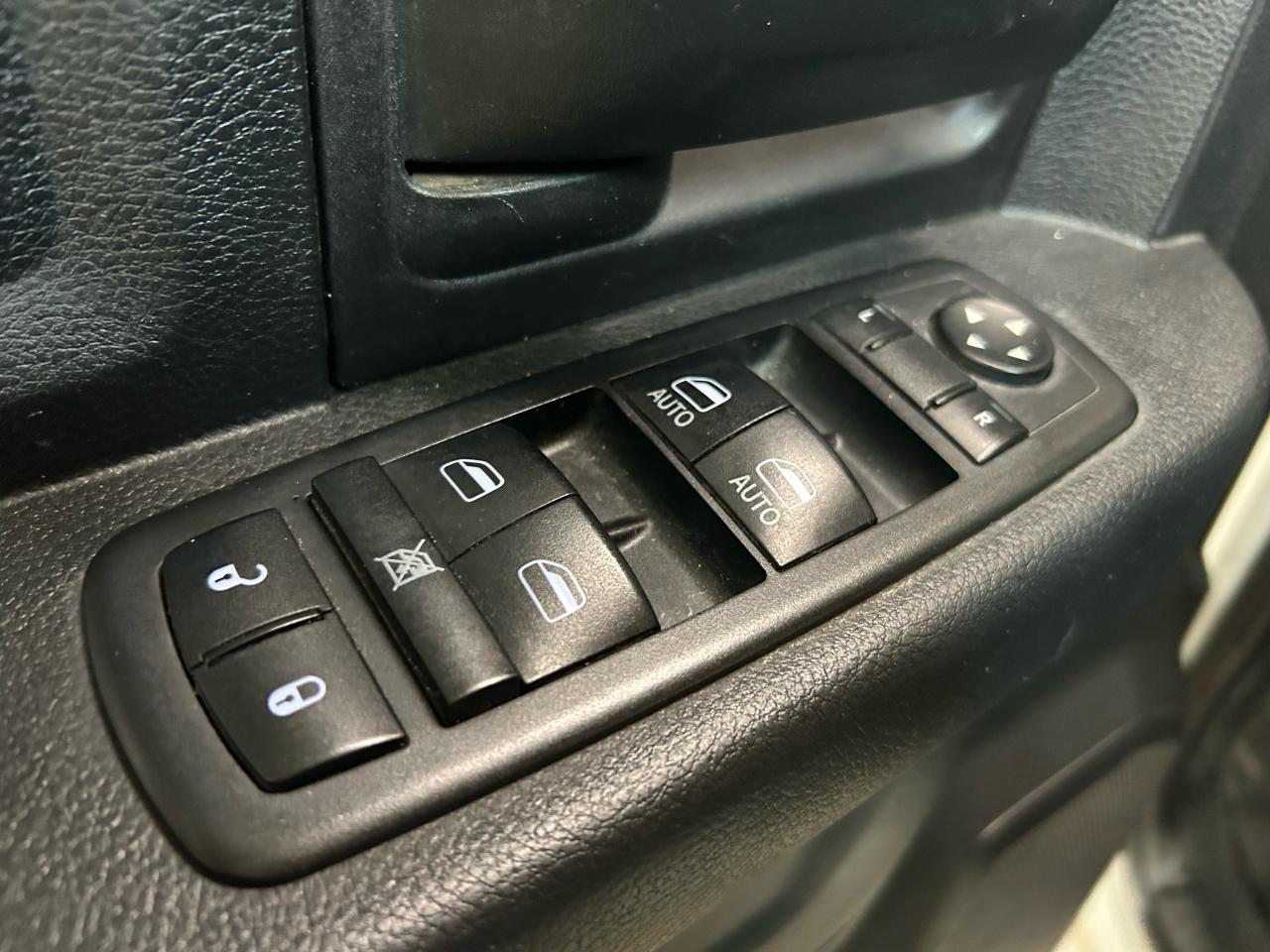 2017 RAM 1500 TRADESMAN - Photo #15