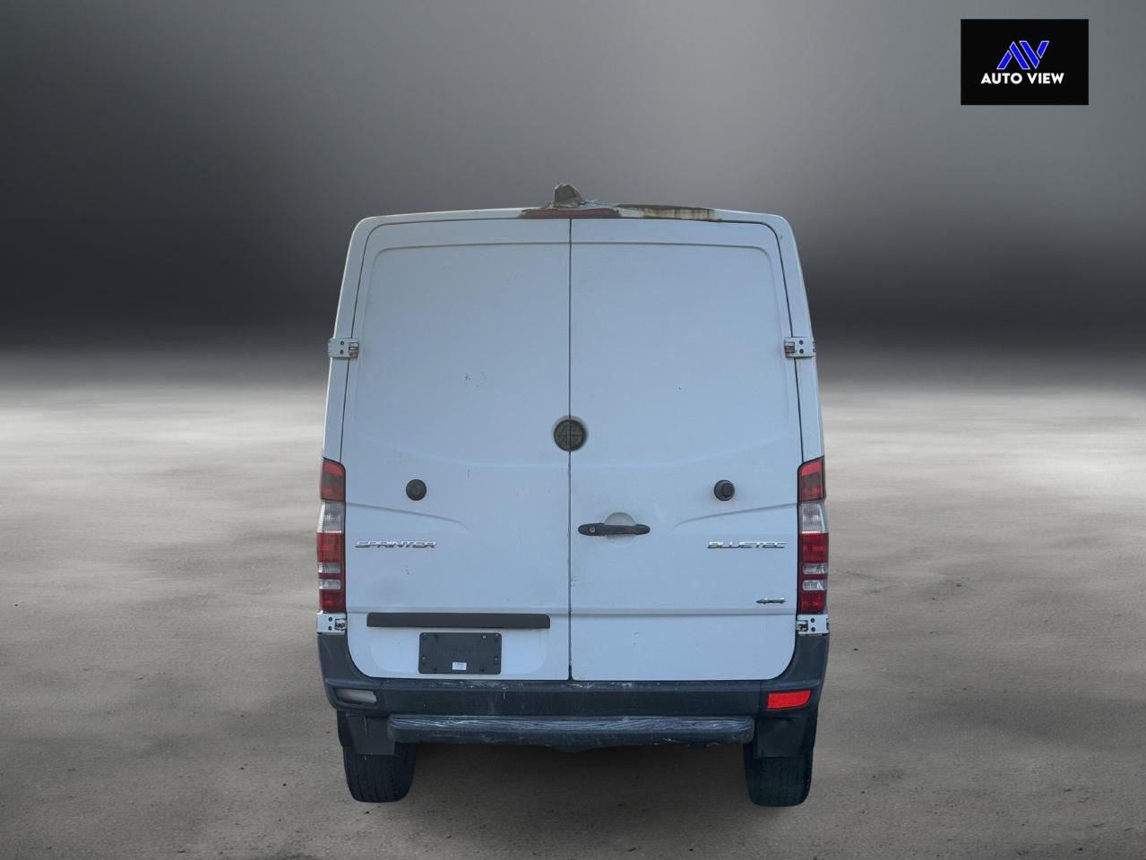 2016 Mercedes-Benz Sprinter AWD 3500 V6 144" **FACTORY LIFT** Photo4