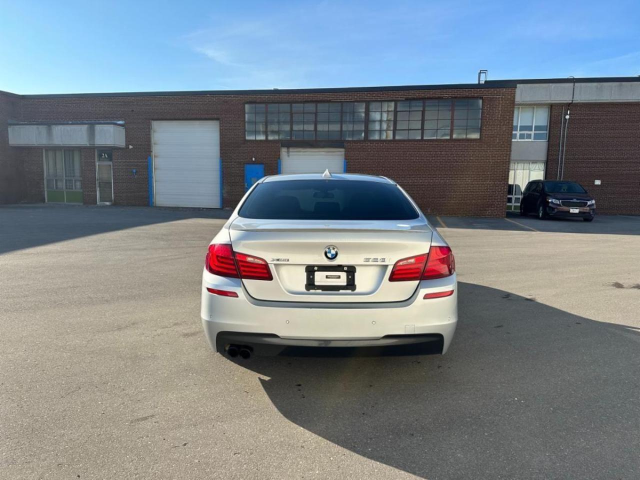 2013 BMW 5 Series  Photo3