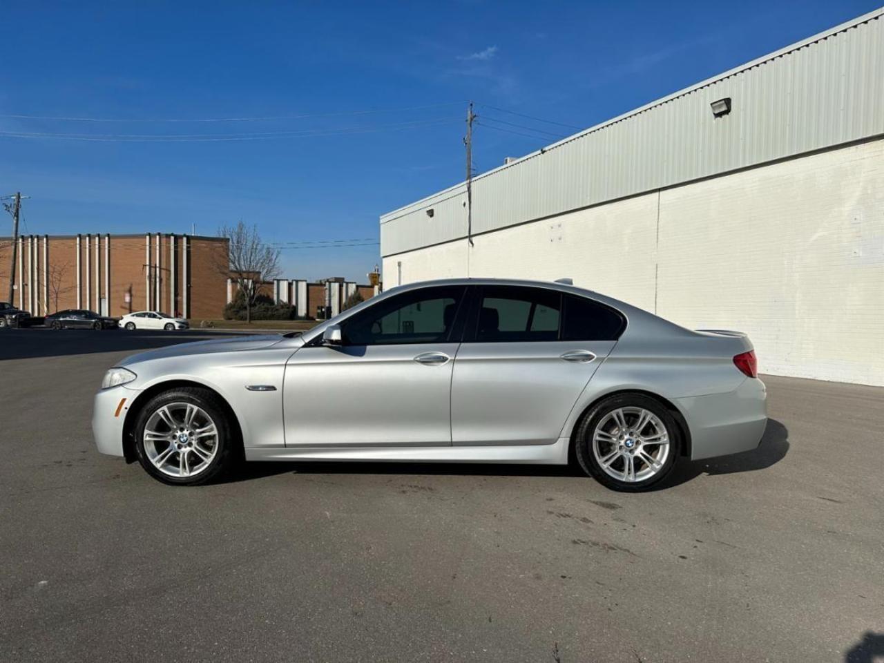 2013 BMW 5 Series  Photo4